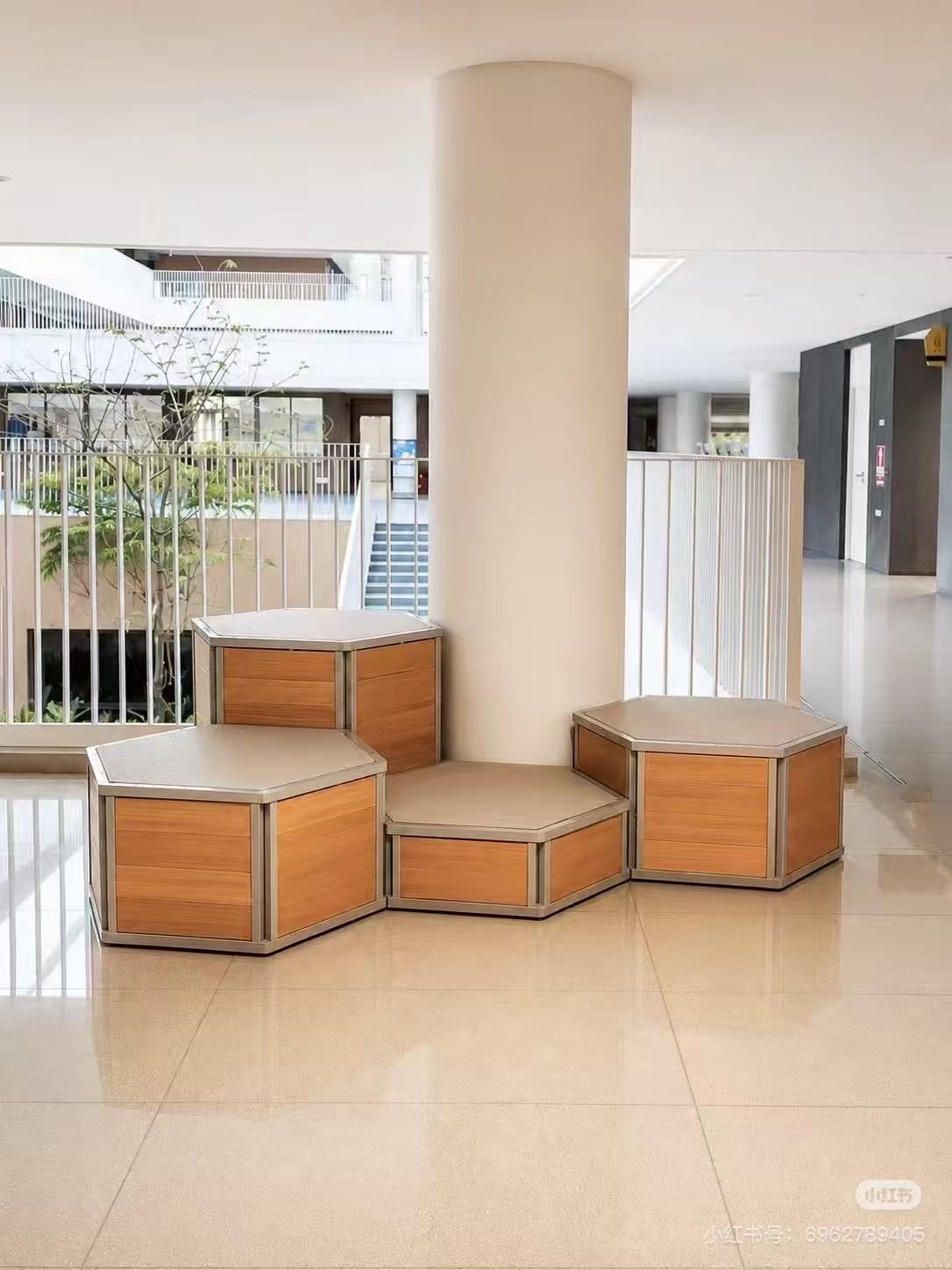 Hexagonal modular leisure seating