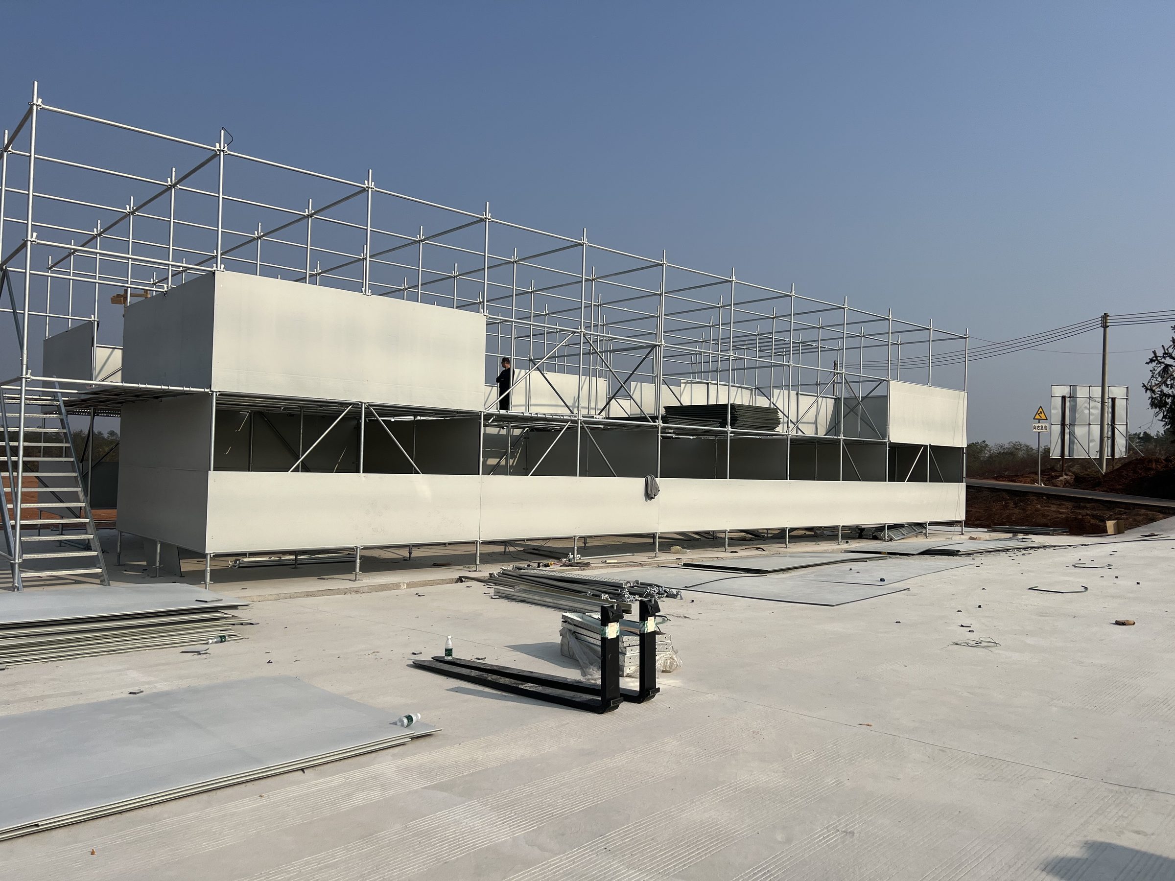 Panel installation in a large-scale sheep facility