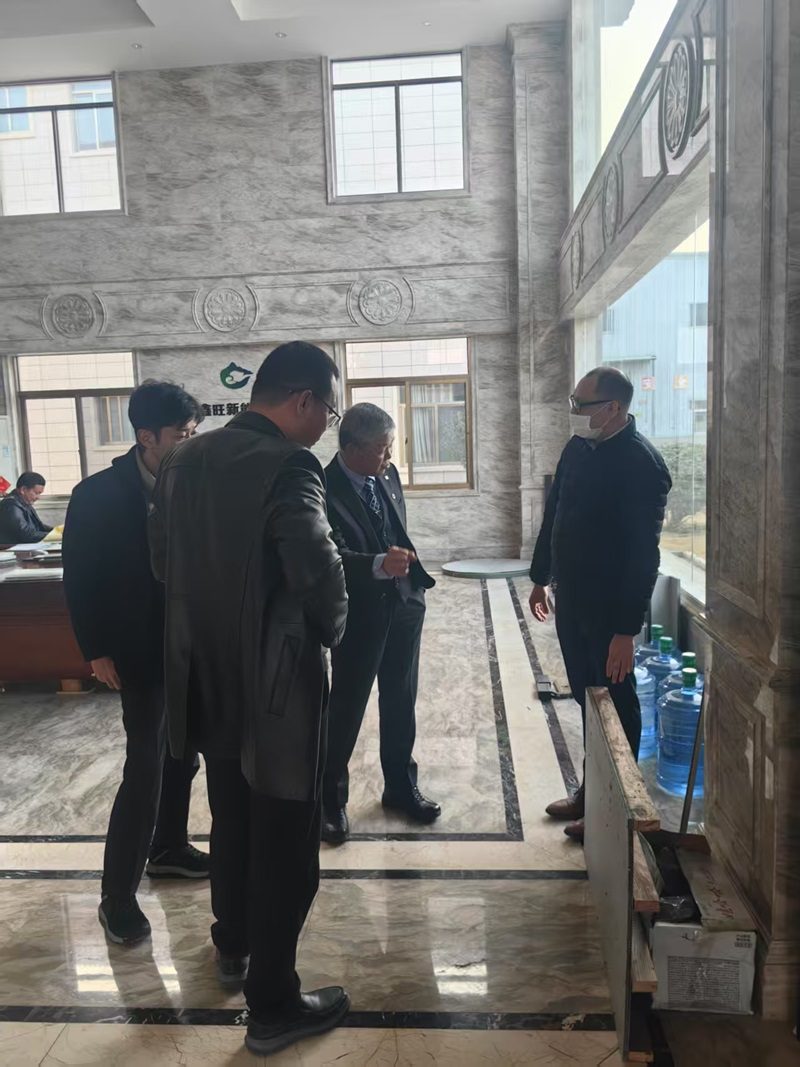 热烈欢迎国外客户来我公司实地参观
